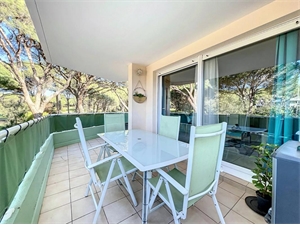 t2 à la vente -   83700  SAINT RAPHAEL, surface 44 m2 vente t2 - UBI458609717
